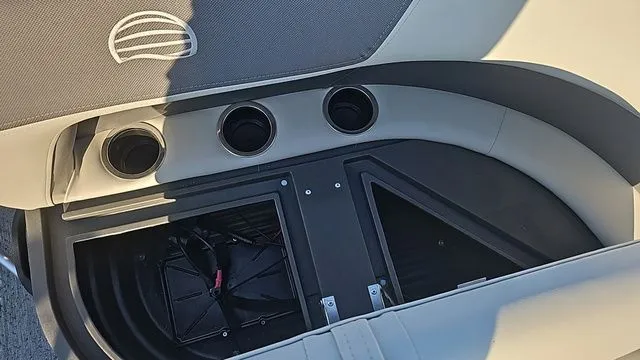 Slide: The Image of Sun Tracker Bass Buggy 16 XL Select 2026 - 13