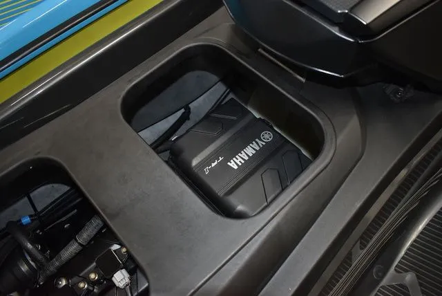 Slide: The Image of Yamaha VX 2023 - 32