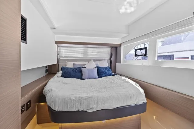 Slide: The Image of Leopard 53 Powercat 2025 - 20