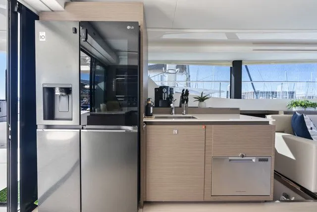 Slide: The Image of Leopard 53 Powercat 2025 - 38