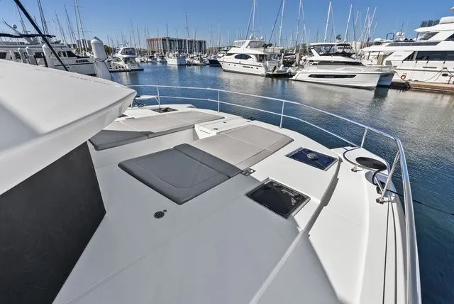 Slide: The Image of Leopard 53 Powercat 2025 - 55