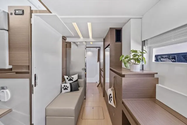 Slide: The Image of Leopard 53 Powercat 2025 - 7