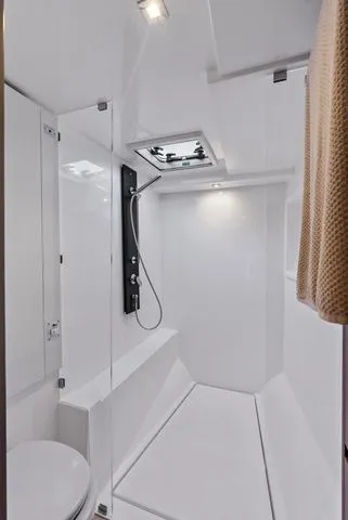 Slide: The Image of Leopard 53 Powercat 2025 - 9