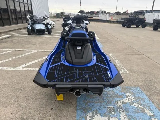 Slide: The Image of Yamaha VX Limited HO 2026 - 8
