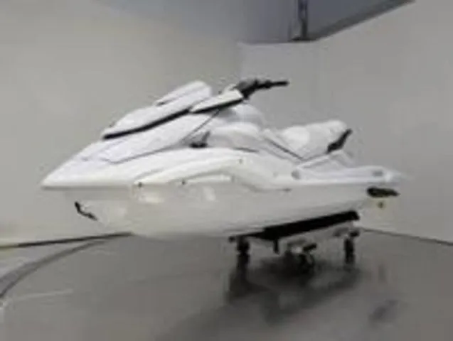 Slide: The Image of Yamaha FX Cruiser SVHO 2026 - 3