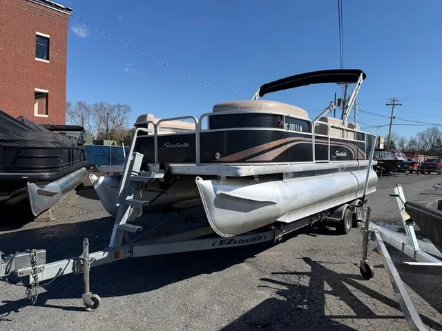 Slide: The Image of Godfrey Sweetwater 2286 DL3 2014 - 3