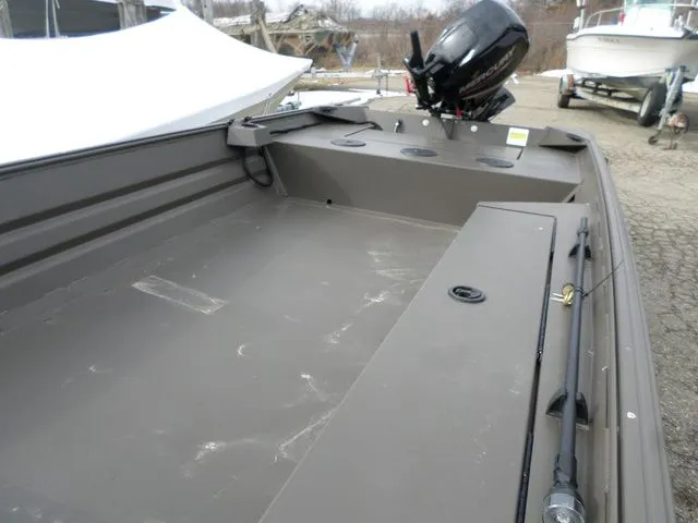 Slide: The Image of Alweld 1752 VV Marsh 2026 - 6