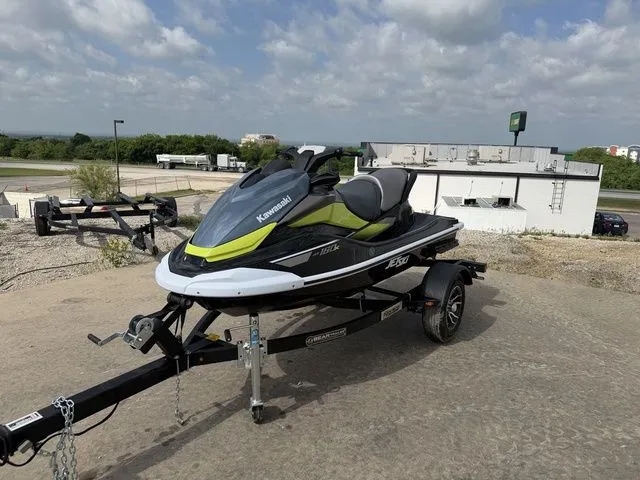 Slide: The Image of Kawasaki Jet Ski® ST® 160X 2026 - 5