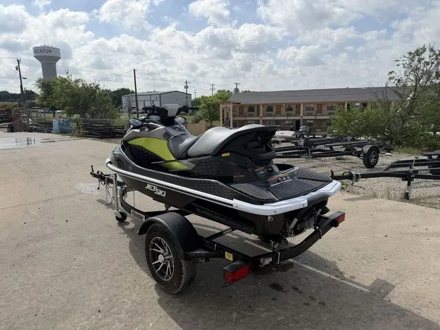 Slide: The Image of Kawasaki Jet Ski® ST® 160X 2026 - 6