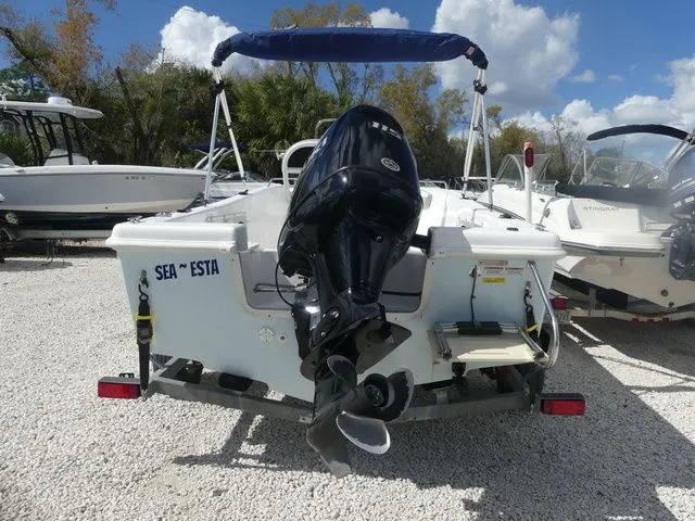 Slide: The Image of Key Largo 1800 Center Console 2023 - 3