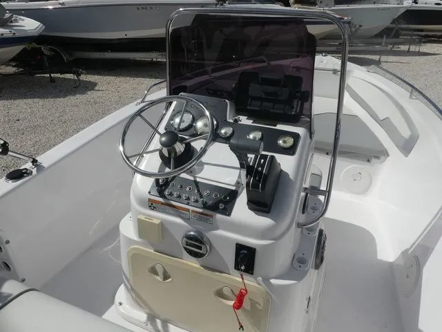 Slide: The Image of Key Largo 1800 Center Console 2023 - 4