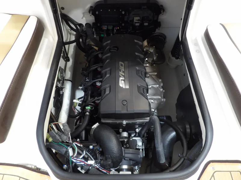 Slide: The Image of Yamaha 195S 2021 - 24