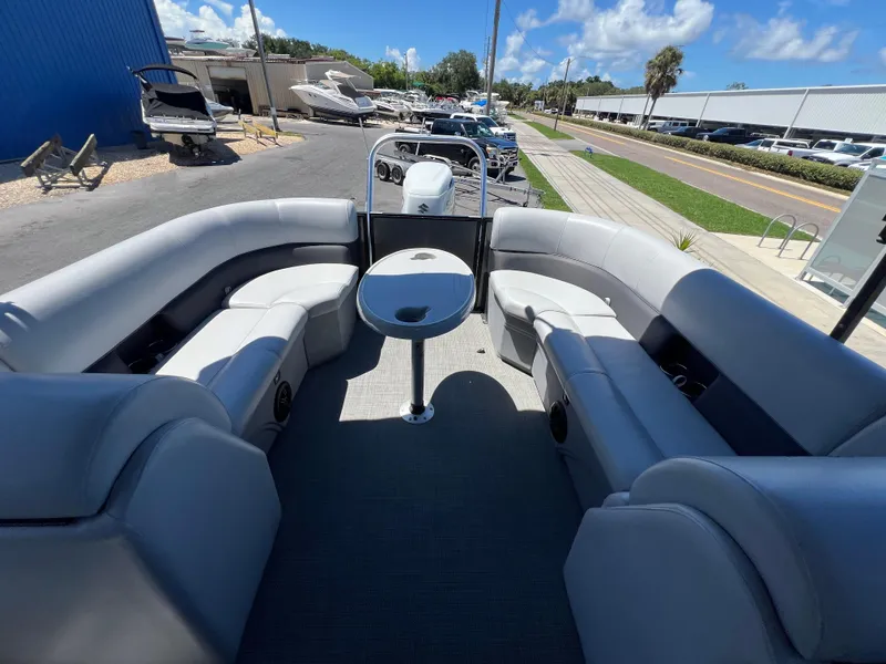 Slide: The Image of Interior of 2023 Bentley Pontoons 243 Navigator with gray seating. - 28