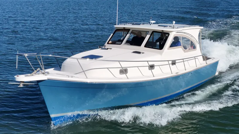 Slide: The Image of Mainship Pilot 34 2004 - 51