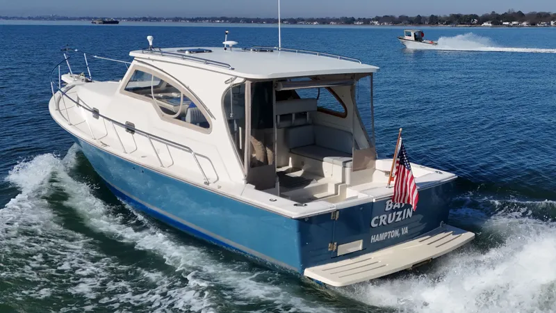 Slide: The Image of Mainship Pilot 34 2004 - 53