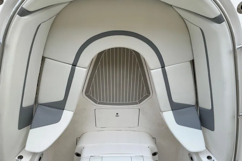 Slide: The Image of Intrepid 407 Nomad FE 2022 - 61