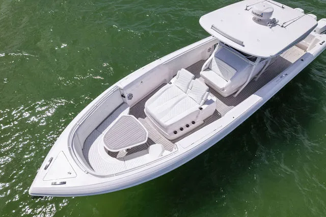 Slide: The Image of Intrepid 407 Nomad FE 2022 - 66