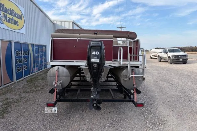 Slide: The Image of 2014 Avalon Catalina Cruise 22' pontoon boat with 40 HP motor at BlackBeard Marine. - 5