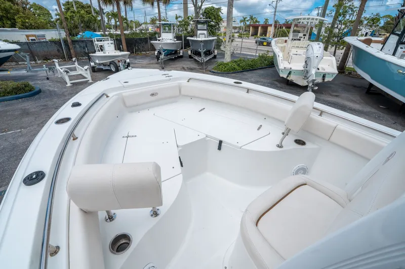 Slide: The Image of Sea Hunt Ultra 234 2022 - 19