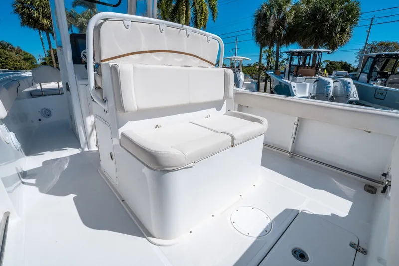 Slide: The Image of Sea Hunt Gamefish 27 Forward Seating 2019 - 13