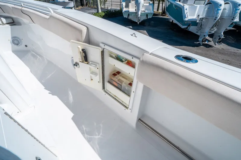 Slide: The Image of Sea Hunt Gamefish 27 Forward Seating 2019 - 17