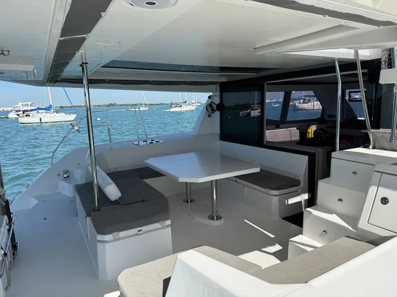 Slide: The Image of Leopard 45 2019 - 16