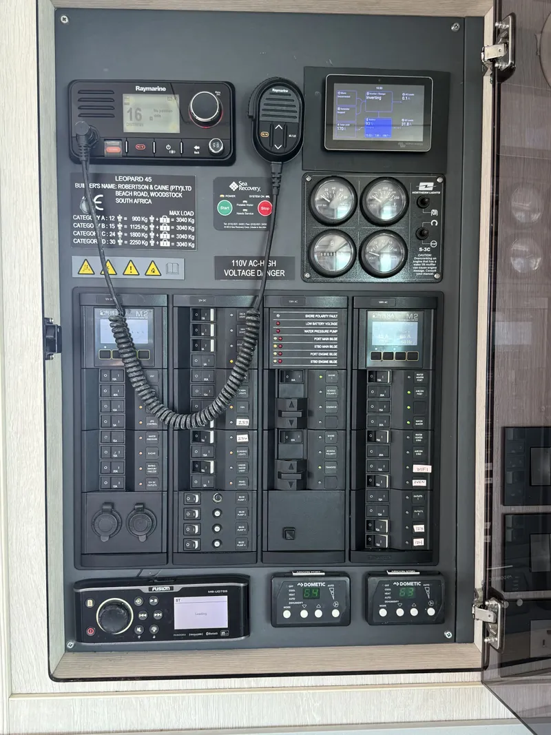 Slide: The Image of Leopard 45 2019 - 20