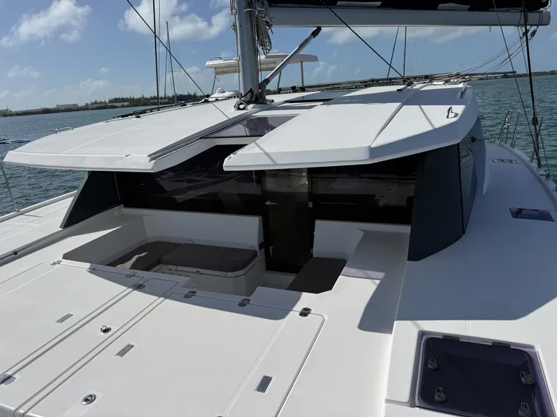 Slide: The Image of Leopard 45 2019 - 8