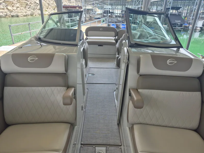 Slide: The Image of Crownline Boats Eclipse E255 2022 - 38