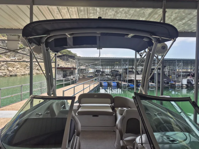 Slide: The Image of Crownline Boats Eclipse E255 2022 - 39