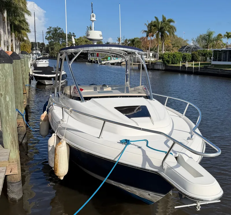 The Image of Intrepid 310WA 2003 - 0