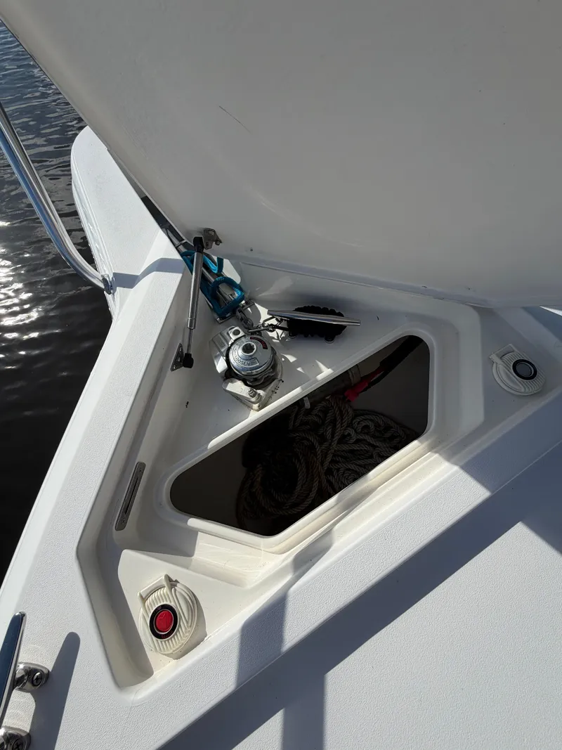 Slide: The Image of Intrepid 310WA 2003 - 26