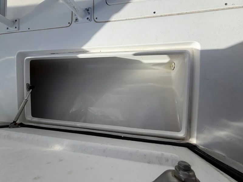 Slide: The Image of Intrepid 310WA 2003 - 32