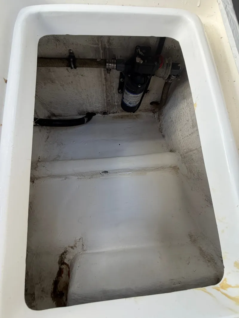 Slide: The Image of Intrepid 310WA 2003 - 33