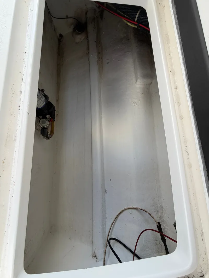 Slide: The Image of Intrepid 310WA 2003 - 39