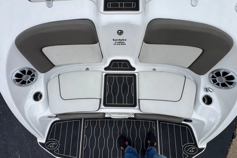 Slide: The Image of Yamaha Boats 2012 242 Limited S swim platform with cushioned seating and speakers. - 18