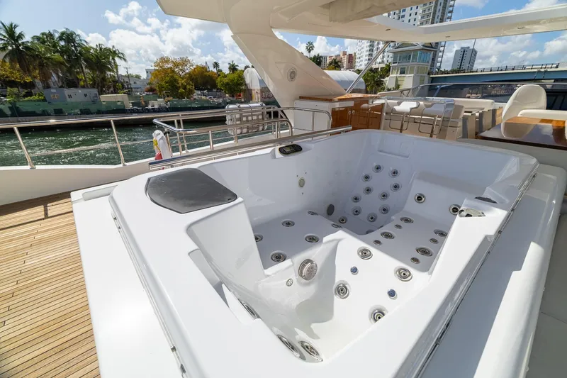 Slide: The Image of Luxurious Azimut 80 yacht with spacious deck jacuzzi, 2015 model. - 85