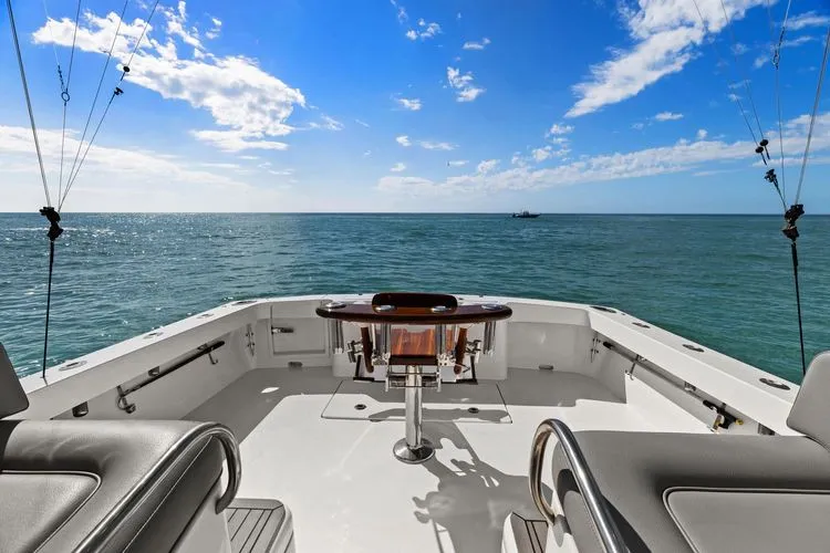 Slide: The Image of 2024 Albemarle 410 Express - Image 28 - 28