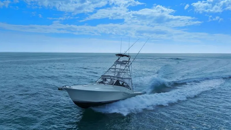 Slide: The Image of 2024 Albemarle 410 Express - Image 8 - 8