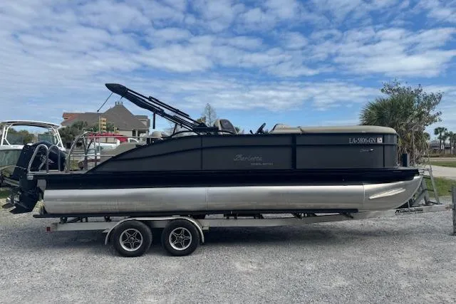 The Image of Barletta Cabrio 22UC 2022 - undefined