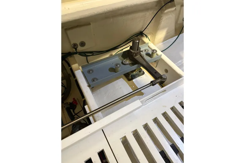 Slide: The Image of 1994 Tiara Yachts 3100 Open engine compartment with Marine Air Systems unit. - 44