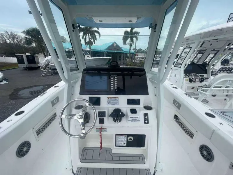 Slide: The Image of Sea Fox 268 Commander 2026 - 2