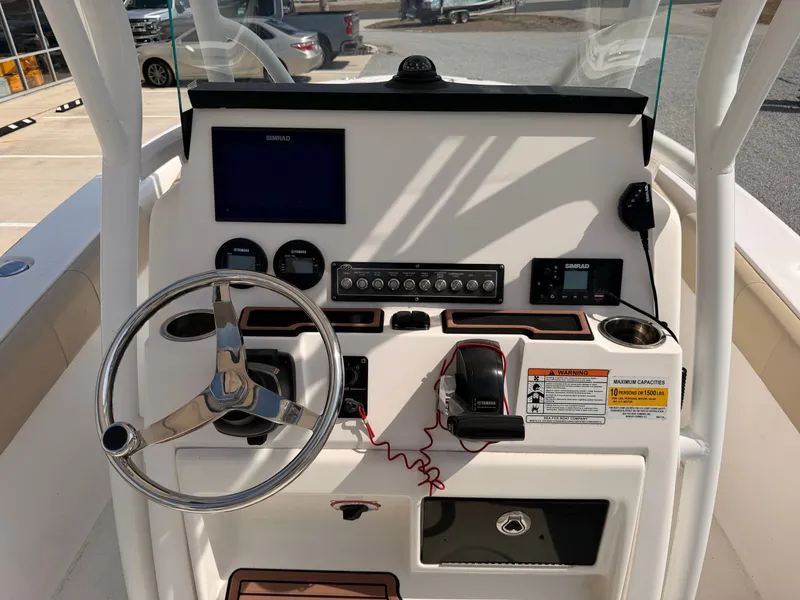 Slide: The Image of Sea Fox 248 Commander 2018 - 10