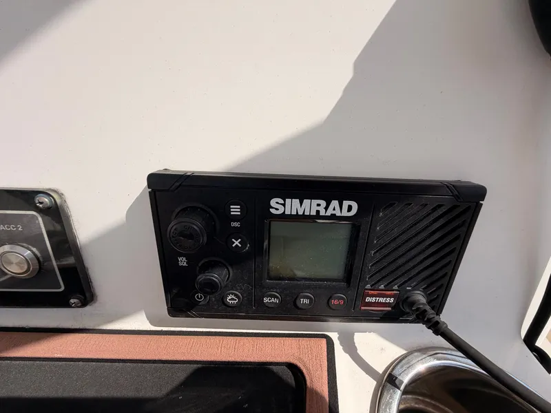 Slide: The Image of Sea Fox 248 Commander 2018 - 15