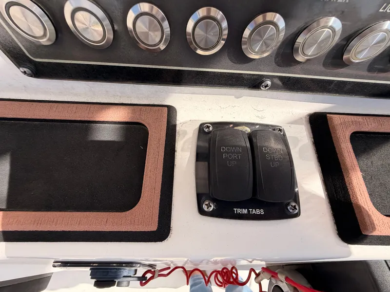 Slide: The Image of Sea Fox 248 Commander 2018 - 16