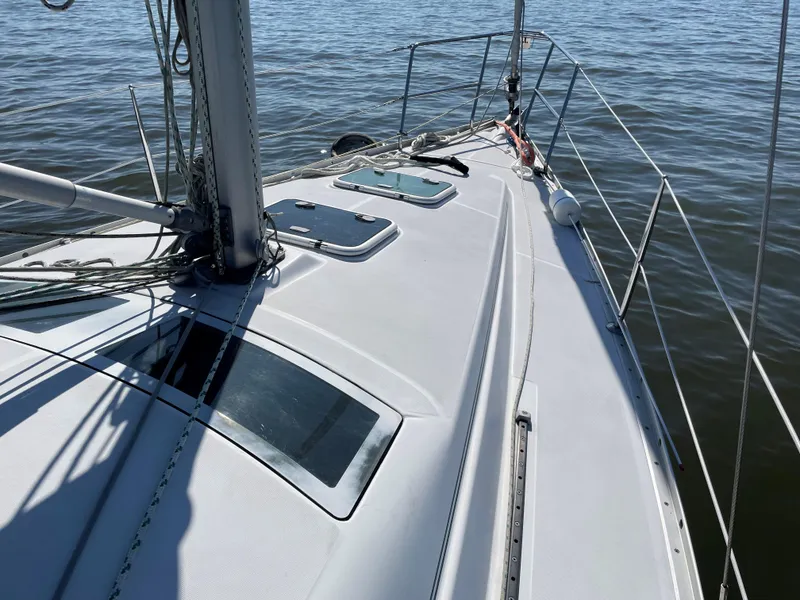 Slide: The Image of Interior view of a 2005 Beneteau 323 sailboat. - 6