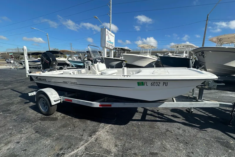 The Image of Mako Pro Skiff 17 CC 2015 - undefined