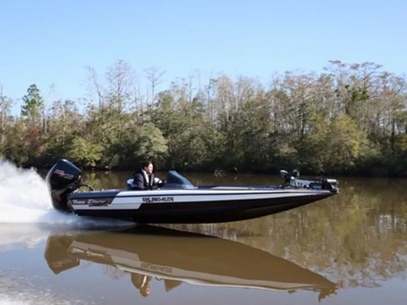 Slide: The Image of Blazer 595 Pro Elite 2022 - 23