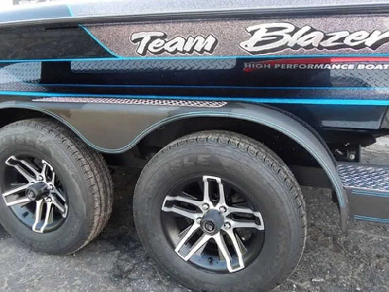 Slide: The Image of Blazer 595 Pro Elite 2022 - 38