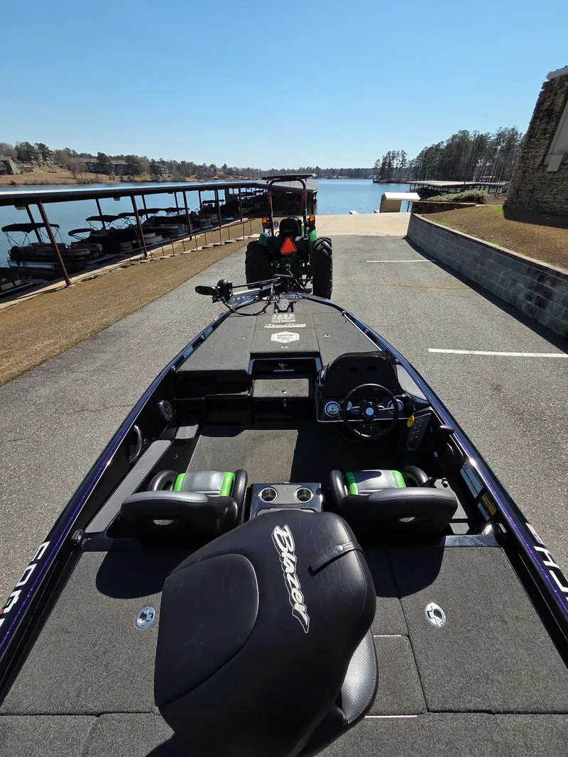 Slide: The Image of Blazer 595 Pro Elite 2022 - 6